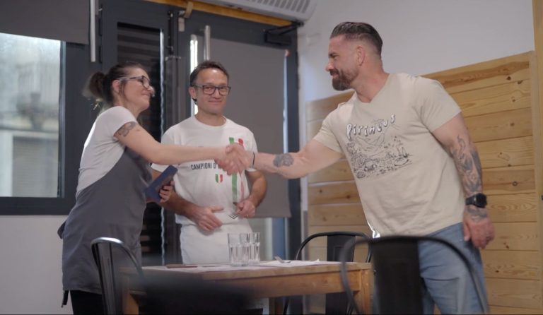 Blaudeblaus vestirà Marc Ribas durant tota la temporada d’estiu de “Joc de Cartes”